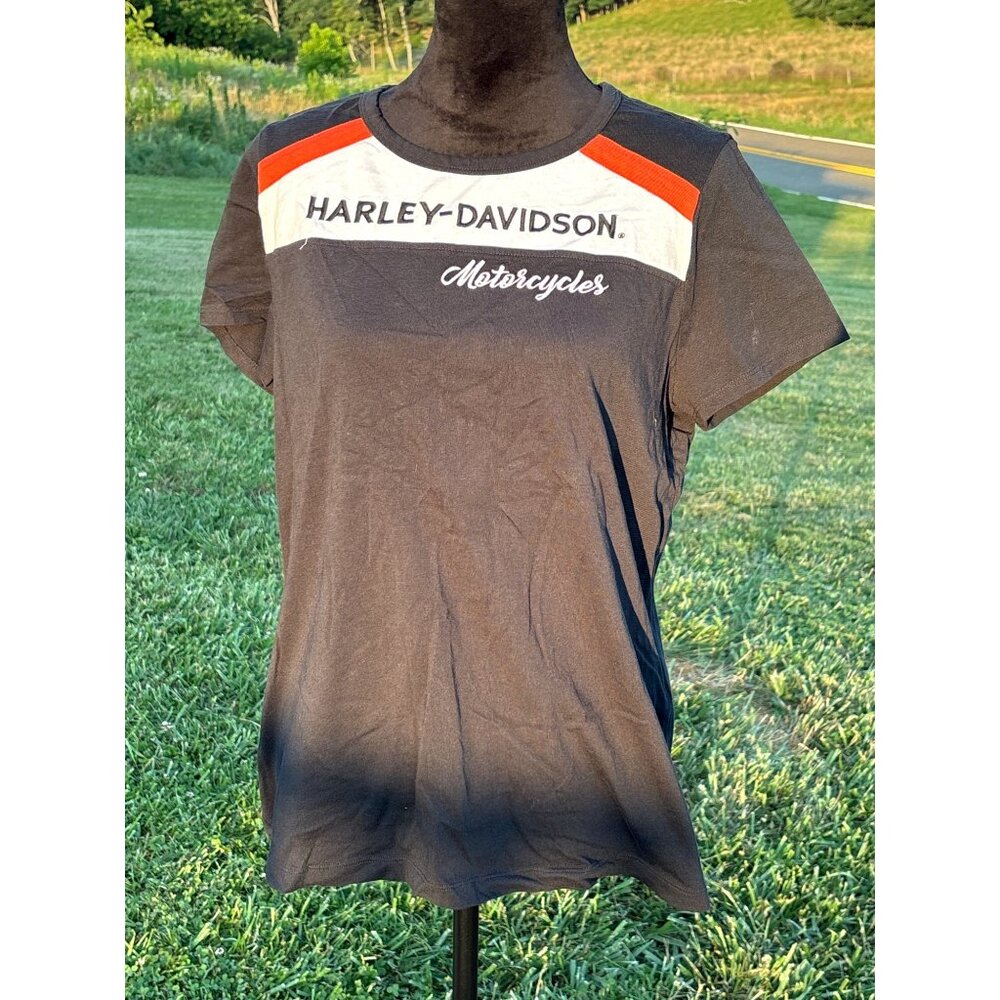 Harley-Davidson Womens Black Tee Embroidered Logo Print Size L Motorcycle Sport